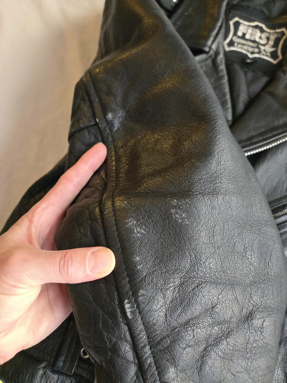 Vintage 90s First Genuine Leather Heavy Duty Black Motorcycle Biker Jacket CW3